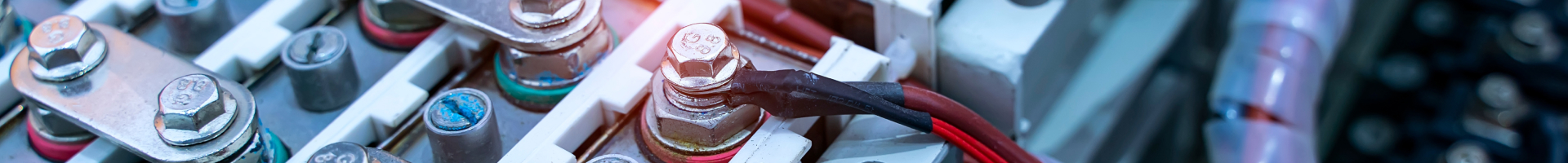 山口県宇部市周辺のバッテリー交換専門店のリビルドバッテリー交換・新品バッテリー交換についてご紹介します。